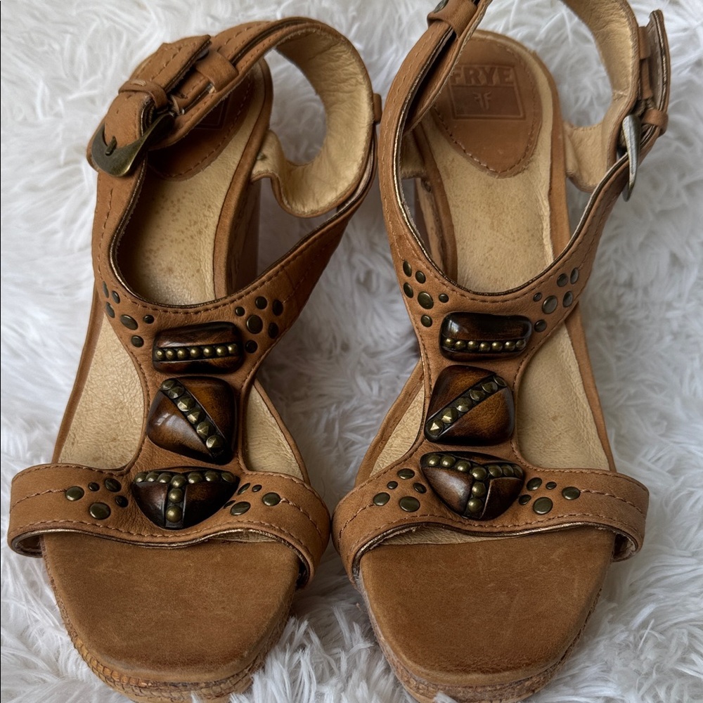 Frye Women's Brown Leather Sandals